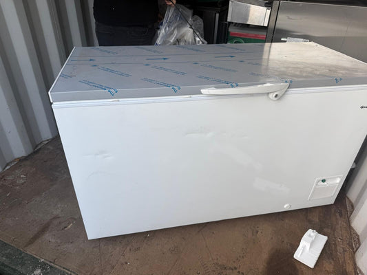 Hoshizaki Chest Freezer 491 Litre Stainless Steel Work Top 150x73x90cm - B Grade